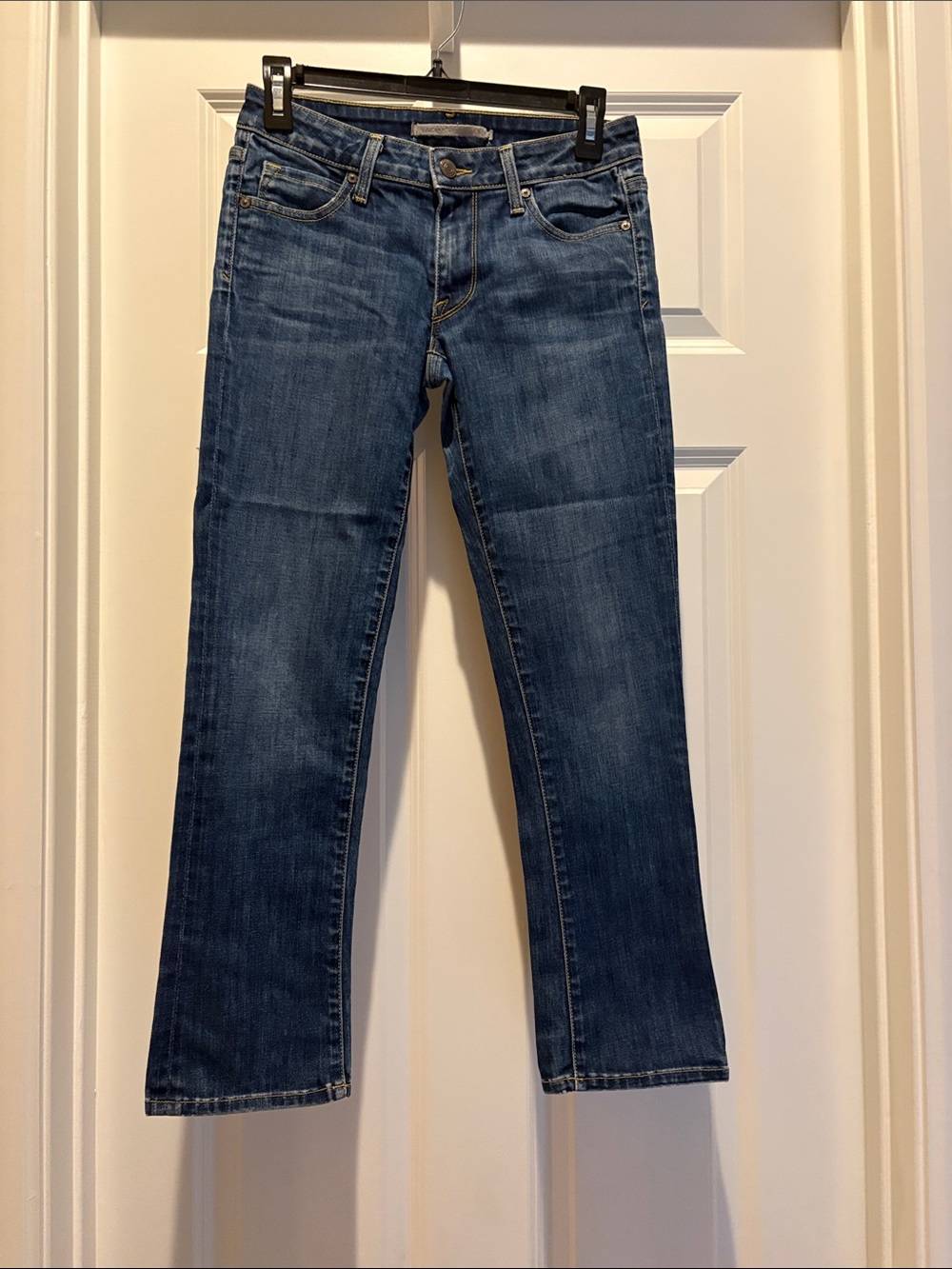 Vince Women's Straight-Leg Jeans in Dark Blue Wash-98% cotton, 2% elastane